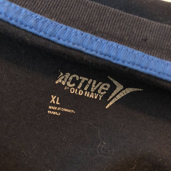 Old Navy Active "Go The Distance" Print Mens Long Sleeve Shirt Navy Blue XL - Picture 3 of 4